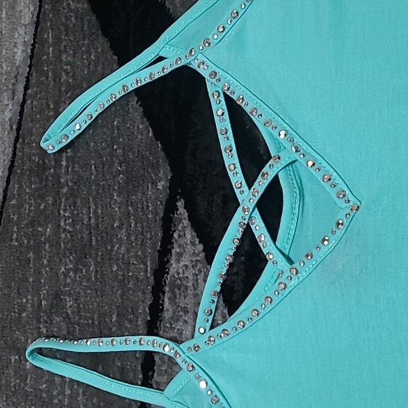 POOF STUDDED STRAPPY TANK-TOP - Picture 2 of 11